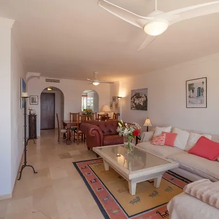 Apartment El Mirador De Bermuda Beach Estepona